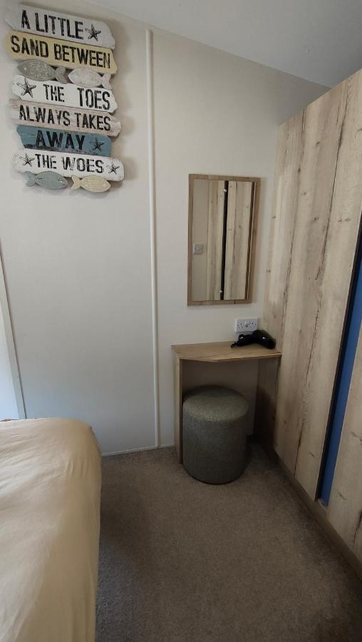 3 Bedroom Stylish Caravan - Vans With Business Sign Not Allowed Port Seton Dış mekan fotoğraf