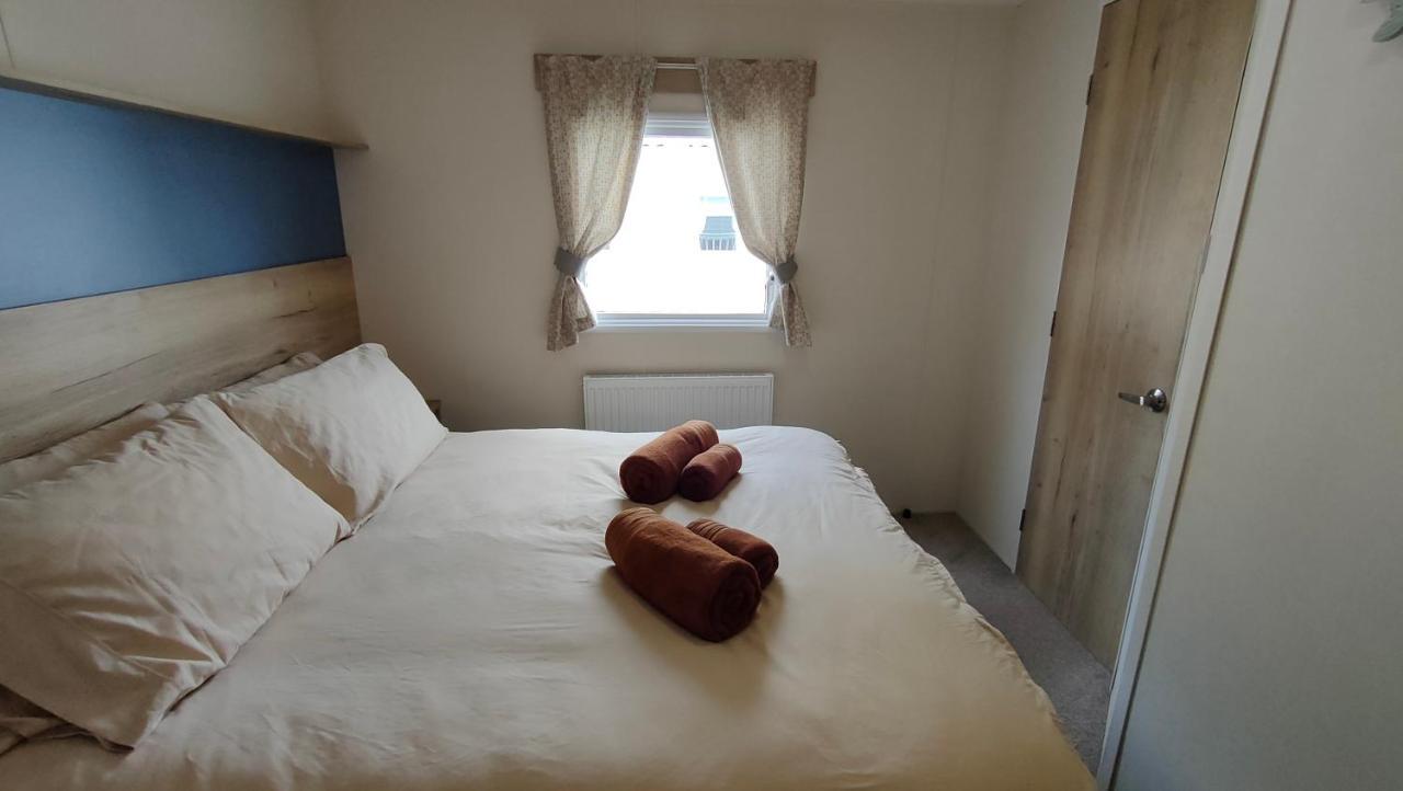 3 Bedroom Stylish Caravan - Vans With Business Sign Not Allowed Port Seton Dış mekan fotoğraf